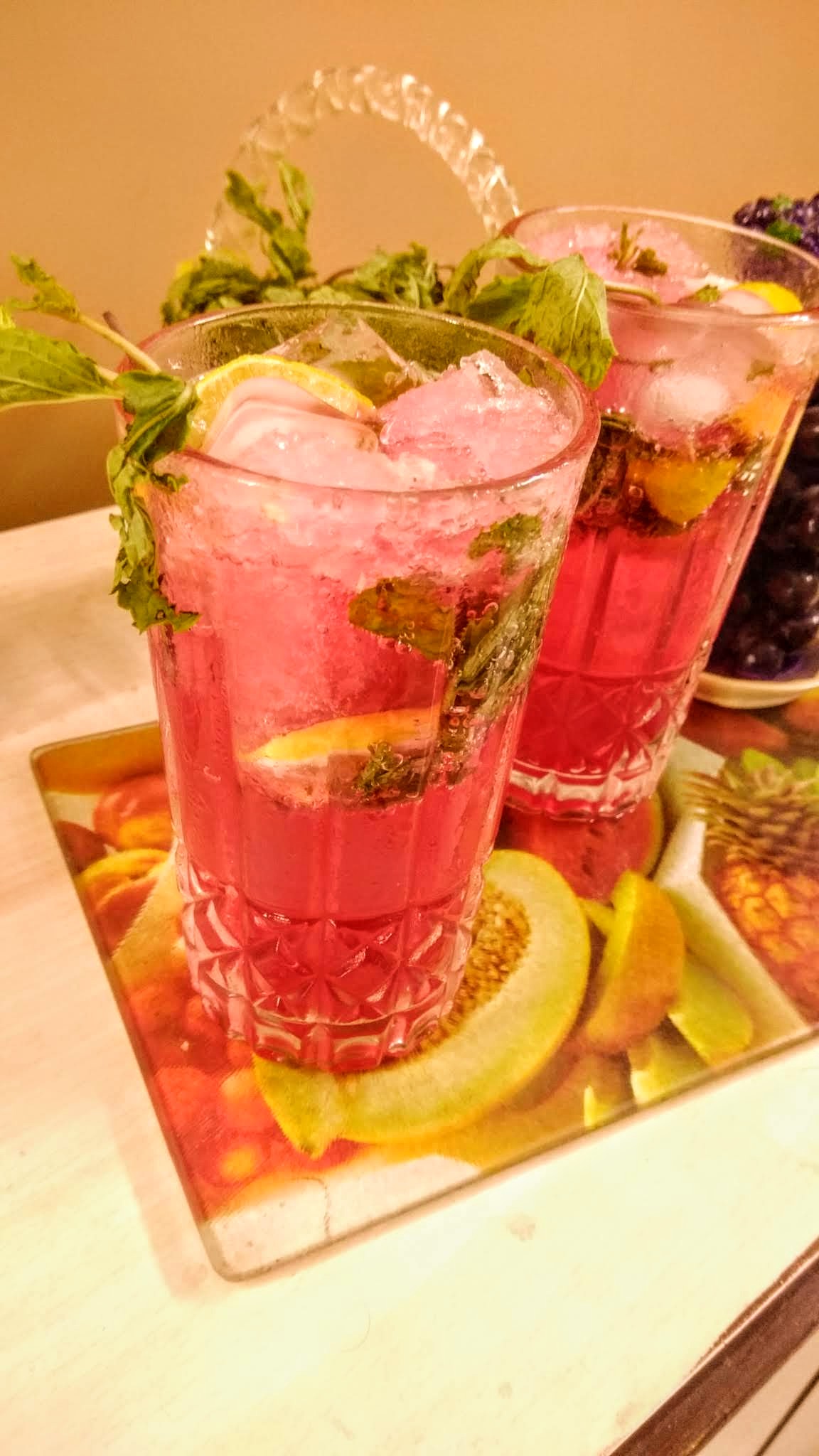 Virgin Rose Mojito